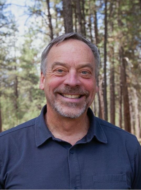 Headshot of Eric Peterson